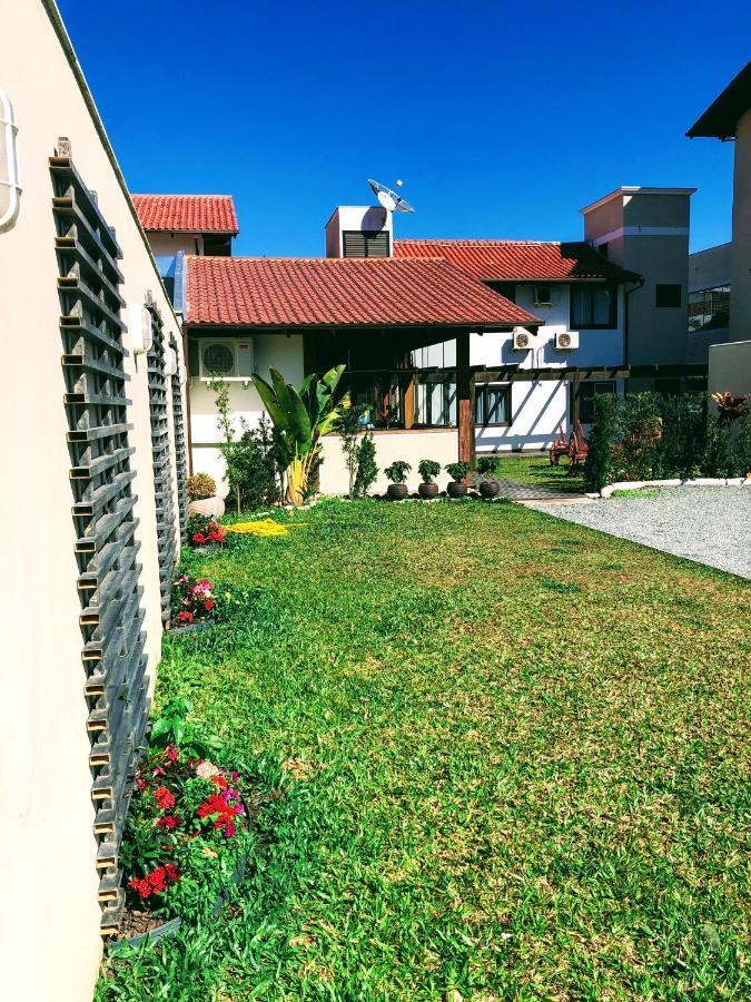 Pousada Bela By Bia Penha  Exterior photo